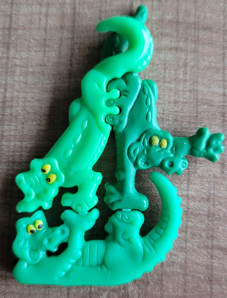 Oud puzzelfiguurtje van Ferrero: 3 krokodillen, Verzamelen, Poppetjes en Figuurtjes, Ophalen of Verzenden, Gebruikt