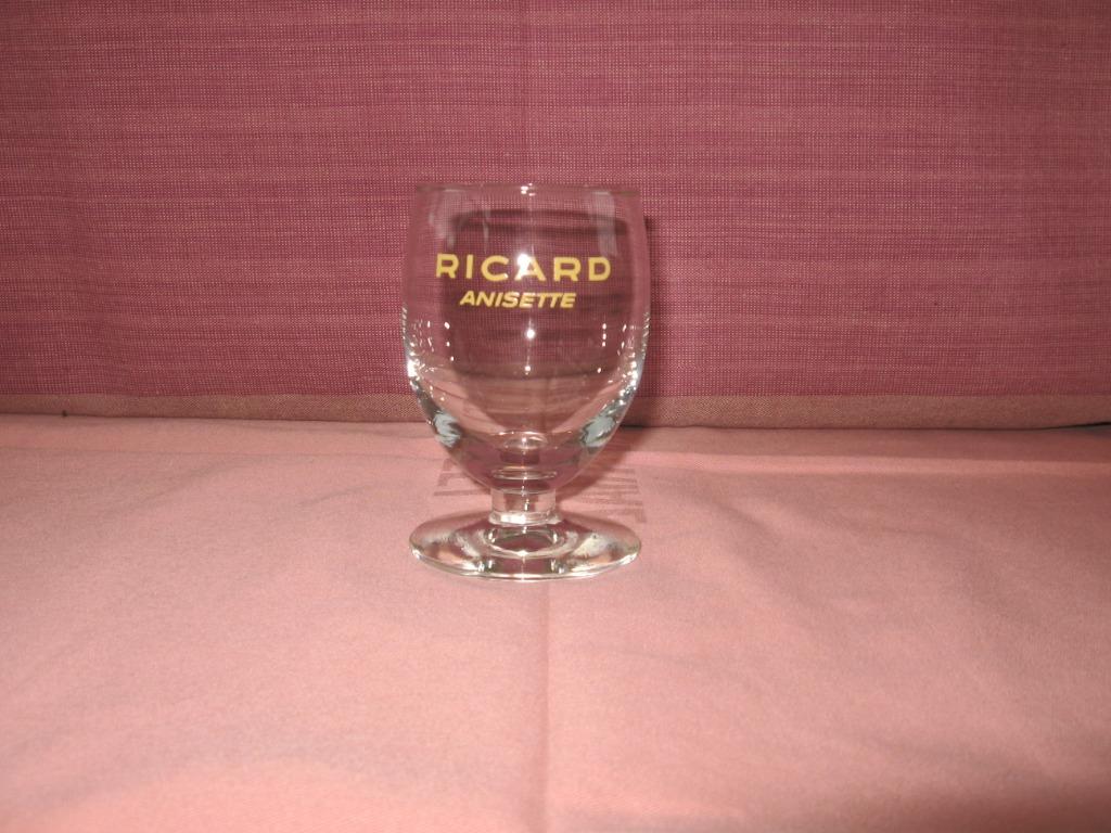 Grand ballon en verre Ricard jaune RICARD Anisette., Enlèvement ou Envoi, Comme neuf, Ustensile
