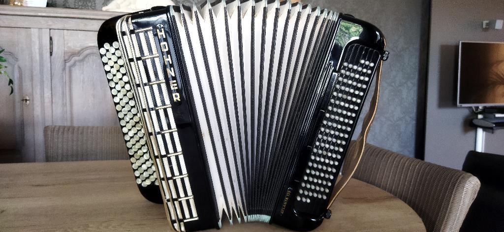 accordeon, Ophalen, Gebruikt, Met koffer, Knopaccordeon