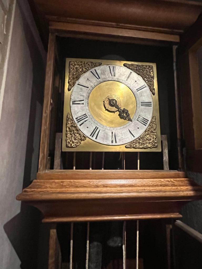 OUDE UNIEKE EIKEN STAANDE KLOK - 200 JAAR OUD, Antiek en Kunst, Ophalen