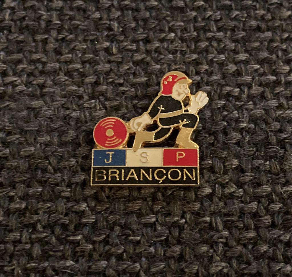 PIN - JSP - BRIANCON - SAPEURS - POMPIERS - BRANDWEER, Verzenden, Gebruikt, Overige onderwerpen, Speldje of Pin