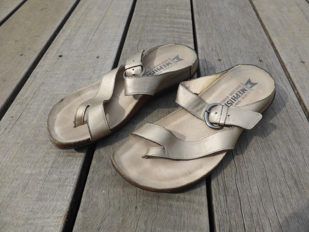 Mephisto slippers, (sandaal), Kleding | Dames, Schoenen, Slippers, Ophalen of Verzenden, Zo goed als nieuw, Overige kleuren