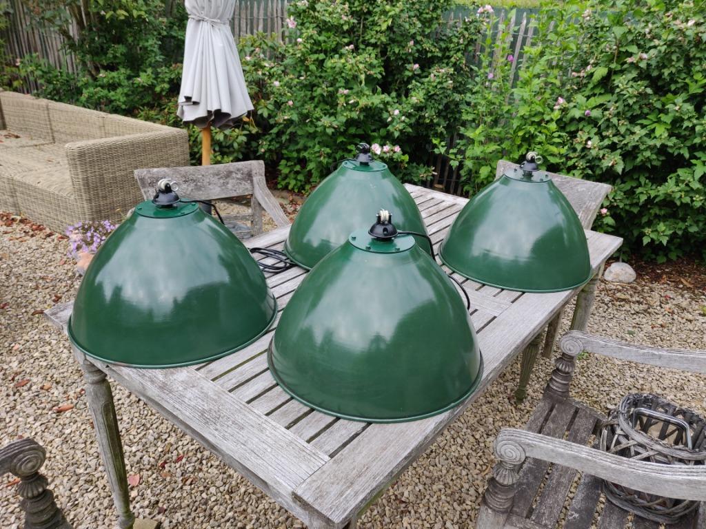LAMPE SUSPENDUE INDUSTRIELLE EN ÉMAIL VERT, VINTAGE - INDUSTRIEEL - LANDELIJK - RUSTIEK - LOFT, Moins de 50 cm, Enlèvement ou Envoi