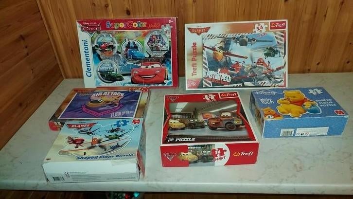 Mooie  vloerpuzzel van Cars, planes en winny  the pooh, Ophalen