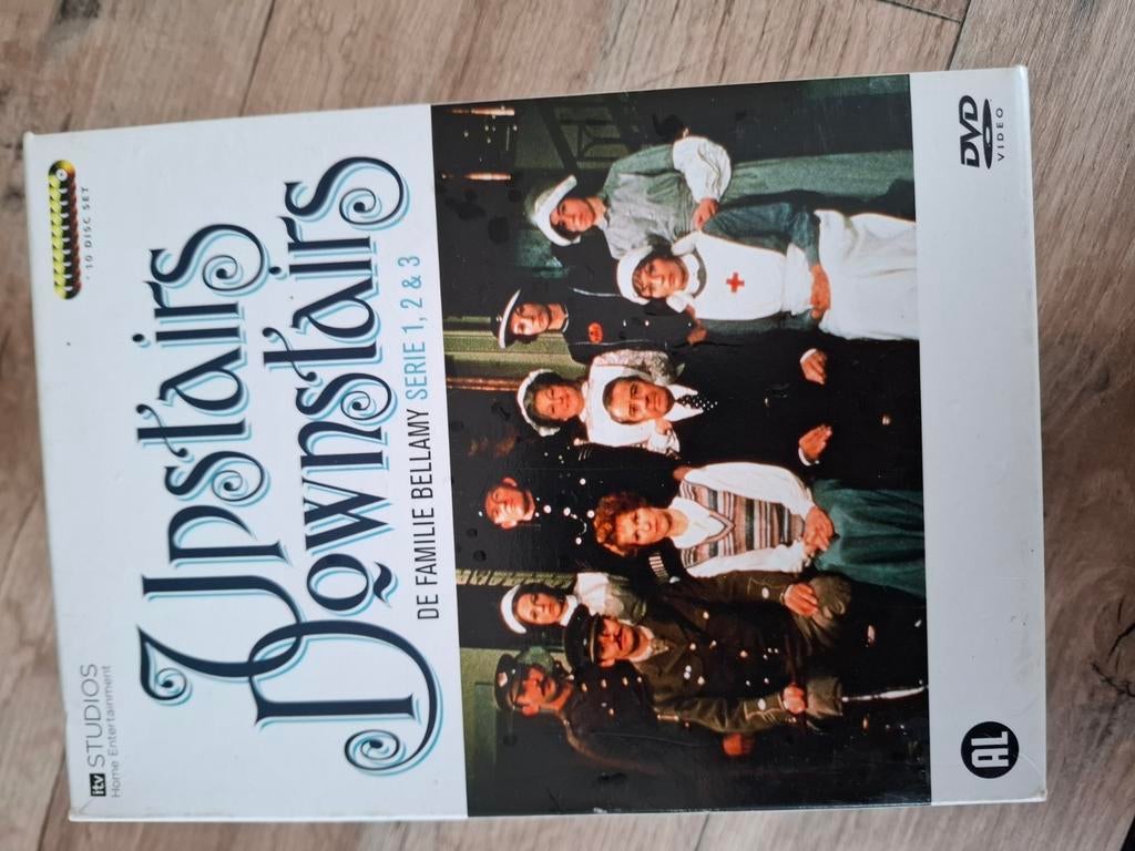 Upstairs Downstairs : seizoen 1 tem 3, Verzenden, Zo goed als nieuw