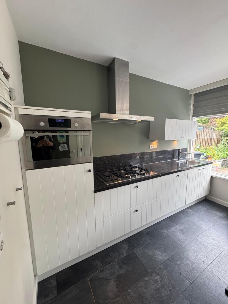 Nette Rechte Landelijke Keuken + Graniet + GEDEMONTEERD, Huis en Inrichting, Keuken | Complete keukens, Overige kleuren, Graniet of Steen