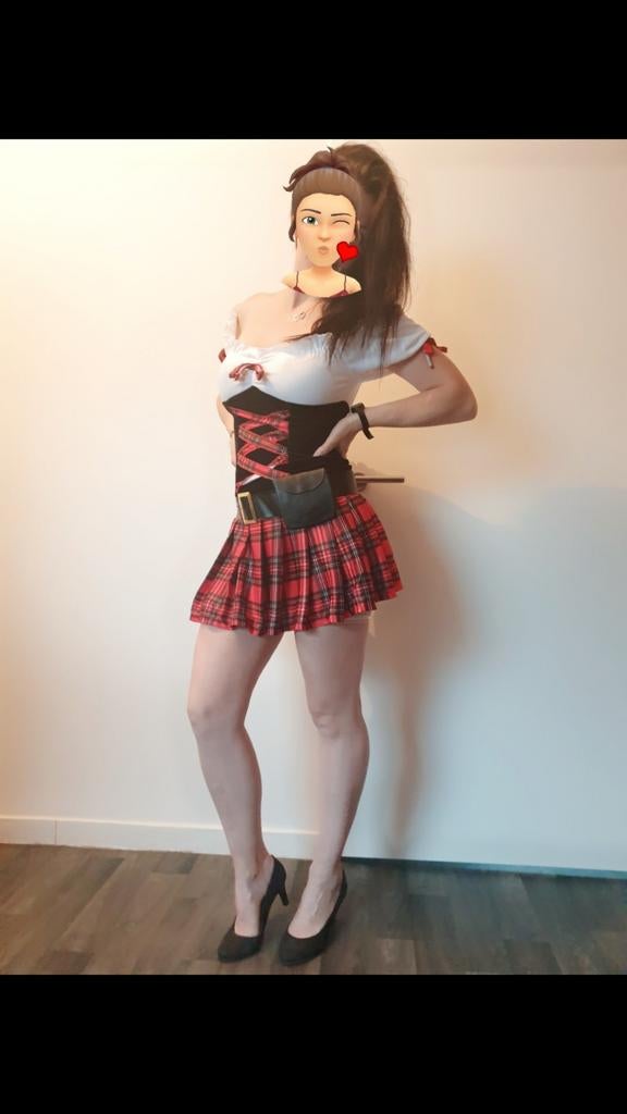 Vend tenue écoliére sexy, Envoi, Comme neuf