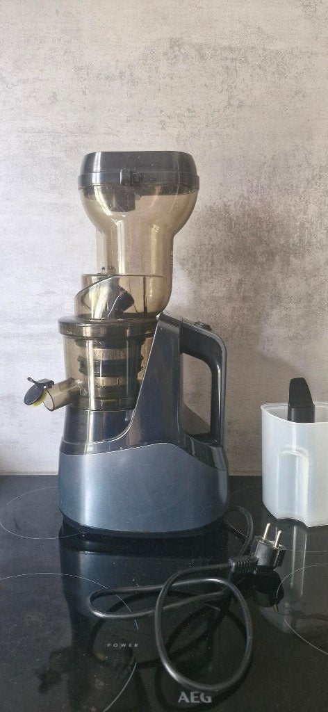 Slowjuicer, Electroménager, Extracteurs de jus, Enlèvement, Comme neuf, Électrique, Presse-agrumes lent