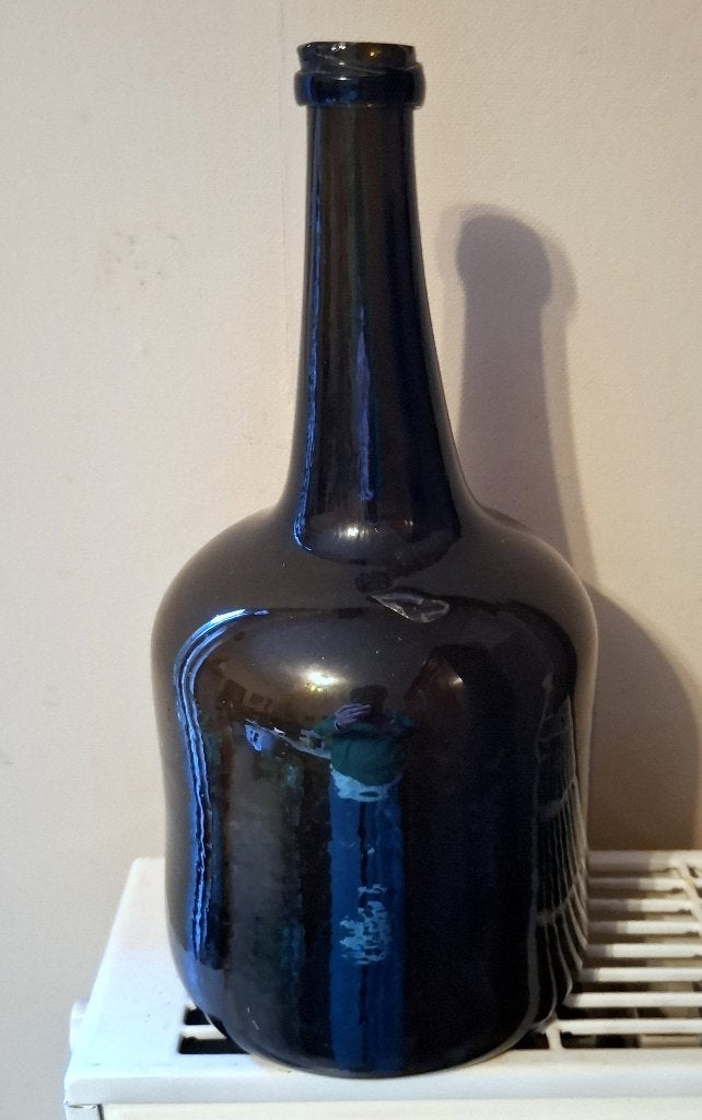 Bouteille à vin du XIXe siècle, Envoi