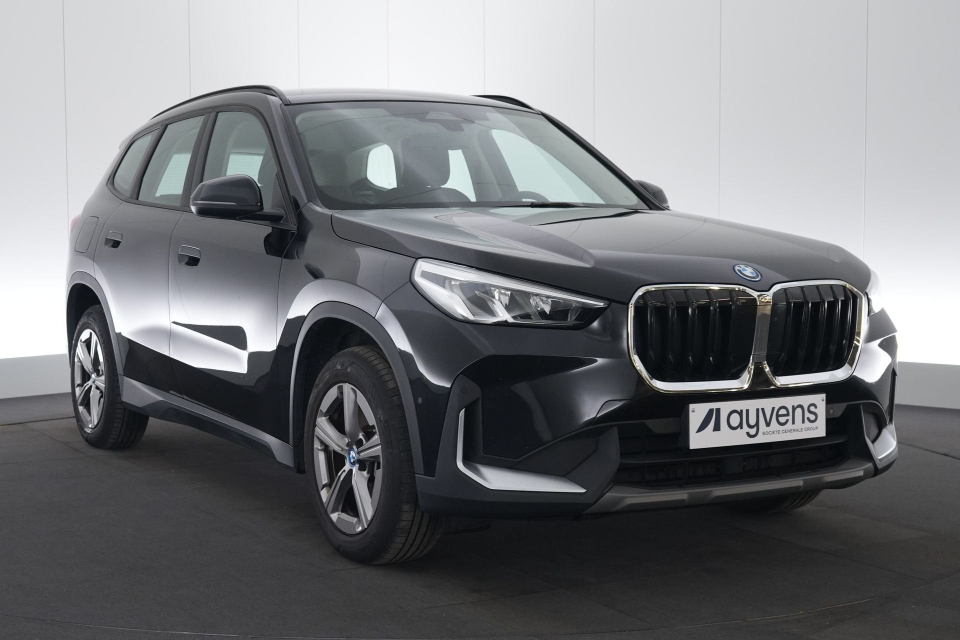 (2FGM999) BMW X1, Stof, Gebruikt, 16 g/km, 136 pk