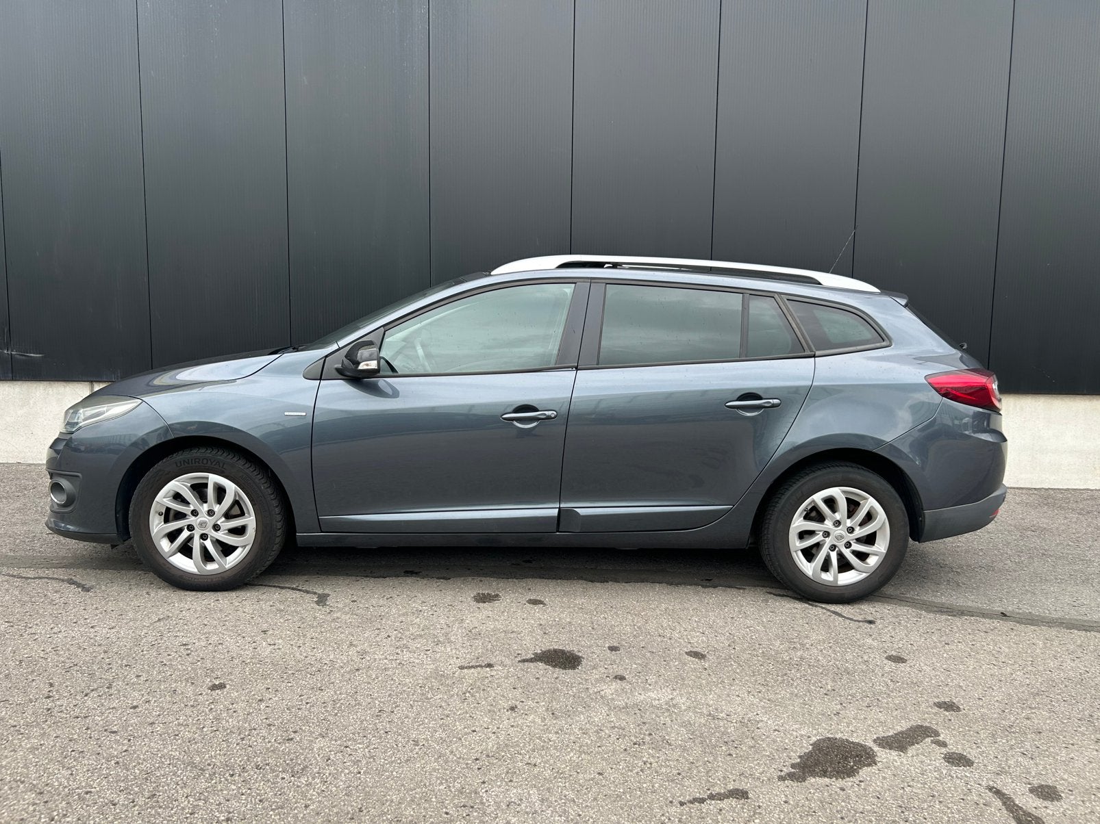 Renault Megane 1.2 Tce / Pano / Navi / Trekhaak, Achat, Euro 6, Entreprise, Autres couleurs
