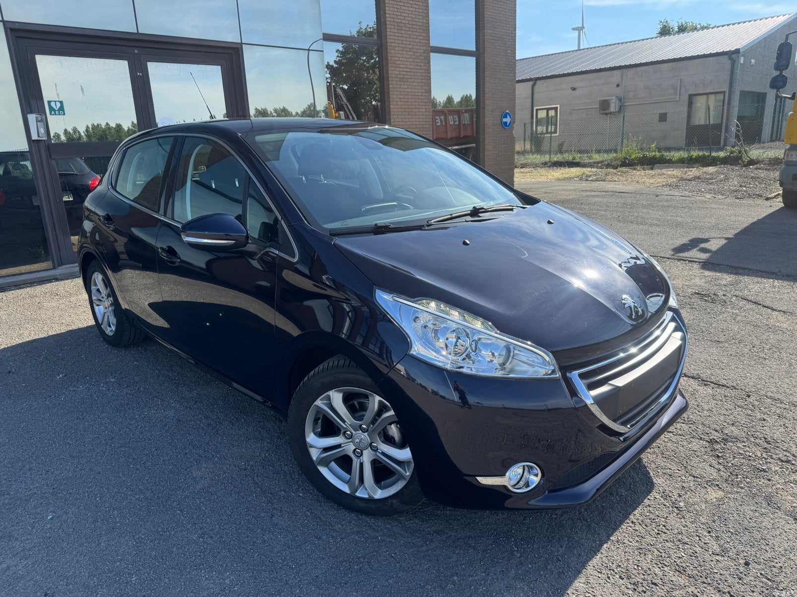 Peugeot 208 1.2 essence gps airco, Euro 5, Achat, 4 portes, Entreprise