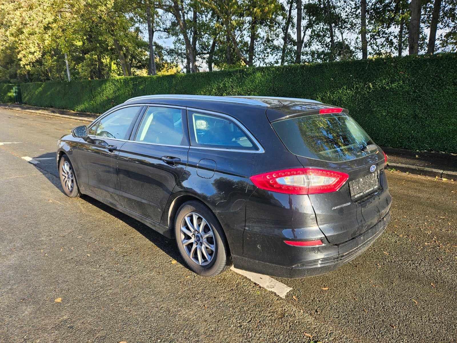 ford mondeo 1.6TDCI 103000km, Auto's, Voorwielaandrijving, Euro 5, Mondeo, Zwart
