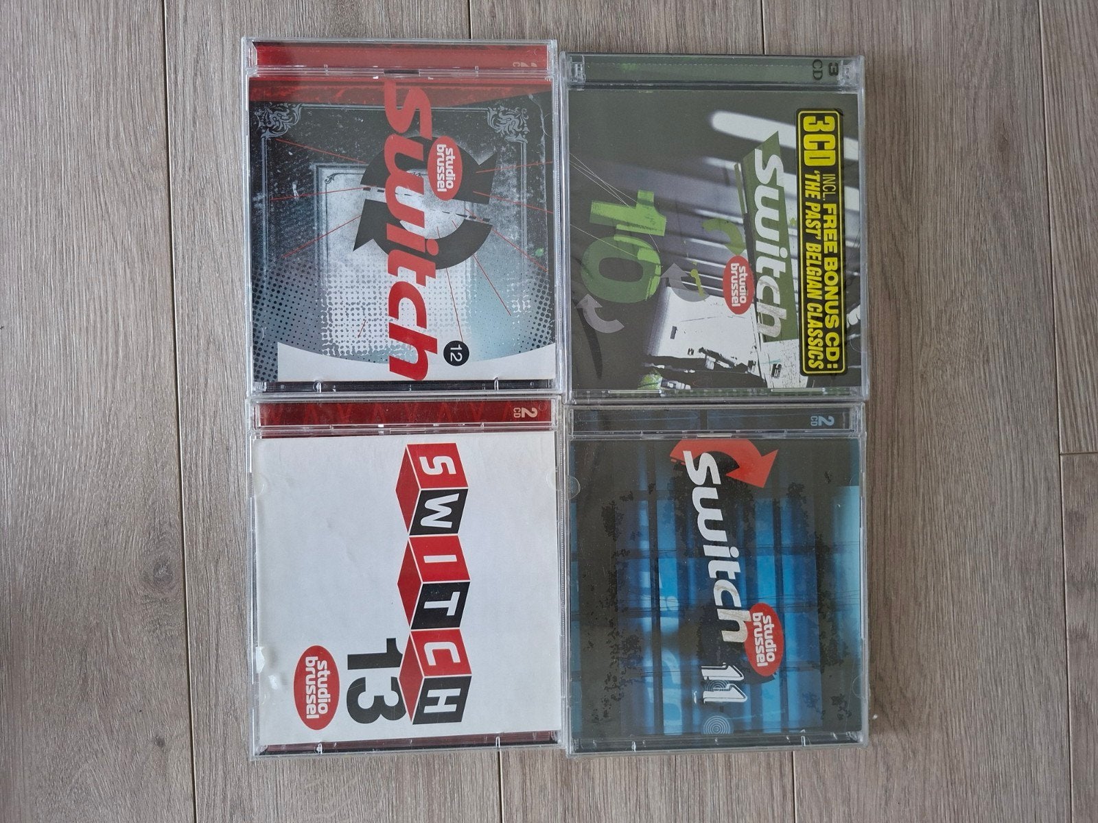4x Studio Brussels — Coffrets CD Switch (volumes 10, 11, 12, CD & DVD, CD | Compilations, Enlèvement ou Envoi