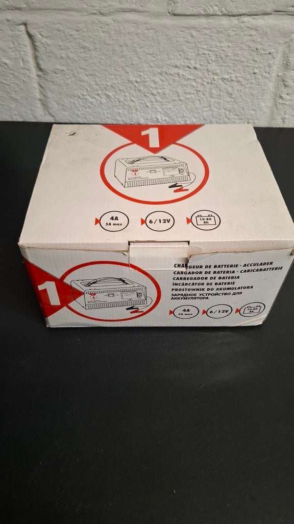 Oplader voor batterij 6V / 12V, Ophalen