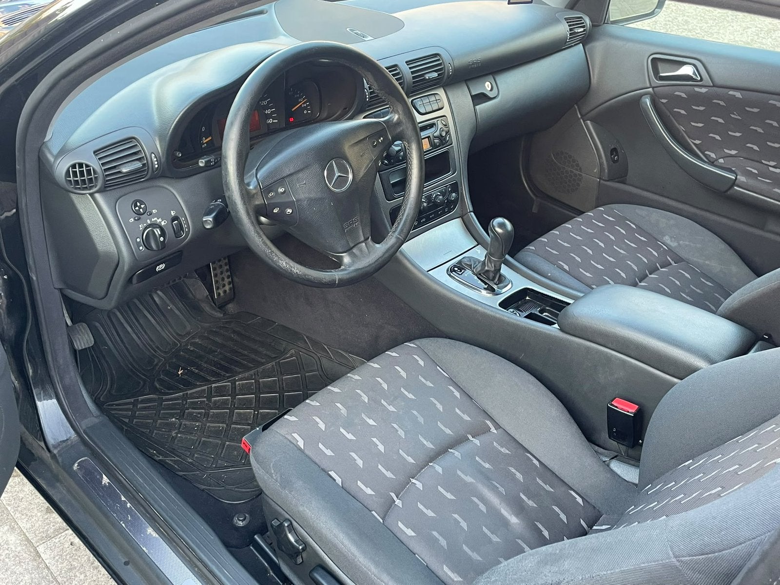 Mercedes-Benz 2002 1.8 Benzine Automaat Kompressor c200, Auto's, Automaat, Particulier, Te koop, Benzine