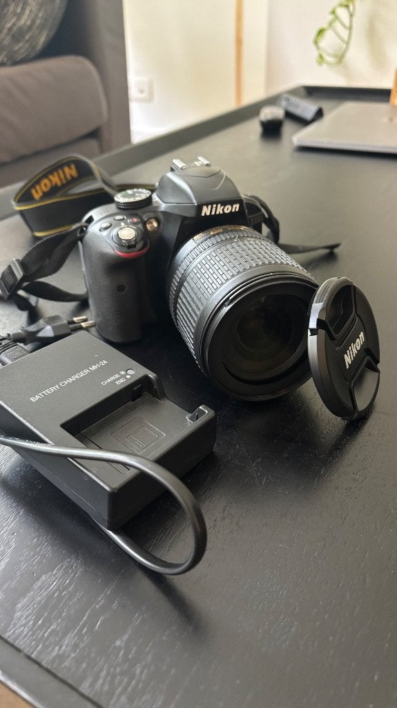 Nikon D3300 met lens (18mm - 105mm), Ophalen, Gebruikt, Nikon