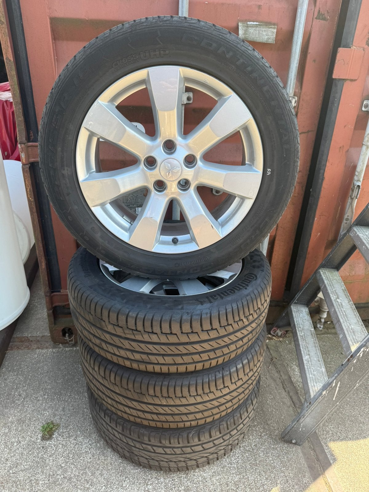Zomerwielen Mitsubishi outlander 225/55 R18, Auto diversen, Overige Auto diversen, Ophalen