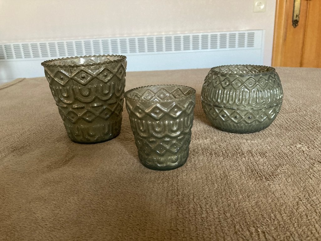 3 groene theelichthouders (12 euro voor de 3 stuks), Waxinelichthouder, Ophalen of Verzenden, Groen, Glas