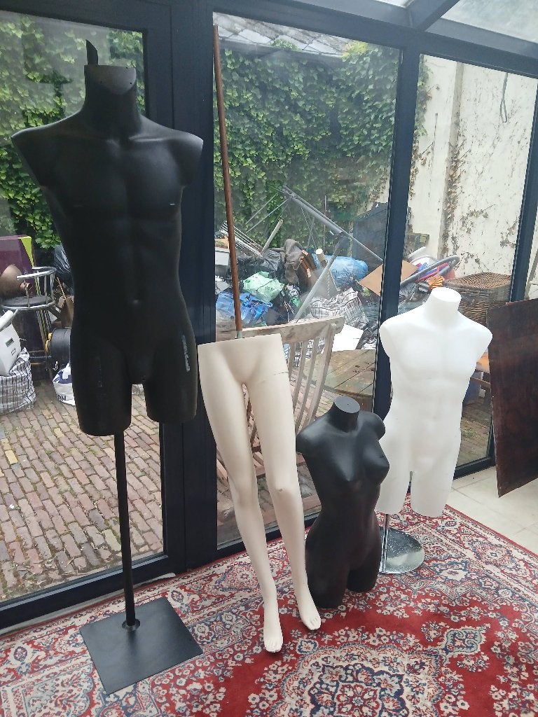 Lot de bustes mannequins, Hobby & Loisirs créatifs, Couture & Fournitures, Enlèvement, Mannequin