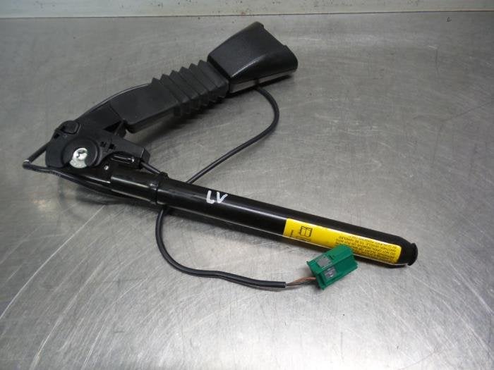 Tendeur de ceinture gauche d'un Opel Corsa (Corsa C 00-), -, Opel, 3 mois de garantie, Utilisé
