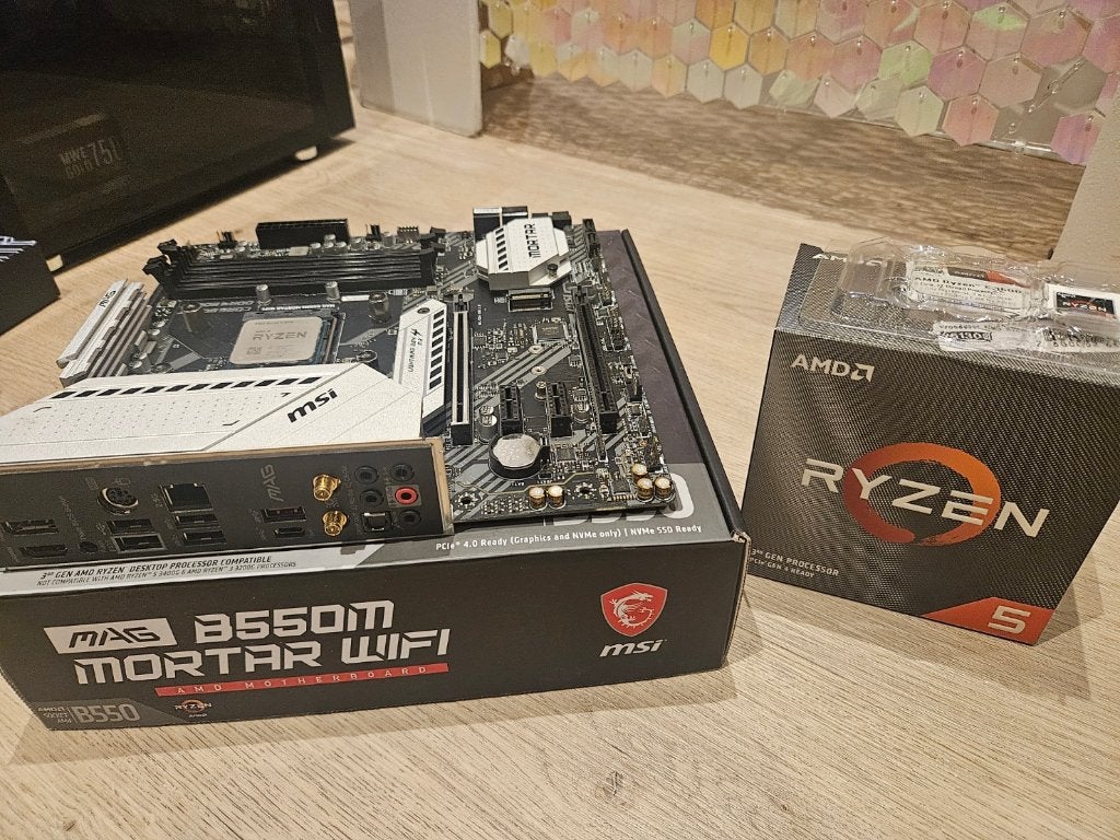 Carte mère Wifi MSI MAG B550M MORTAR avec processeur AMD, Informatique & Logiciels, Enlèvement, Utilisé, AMD