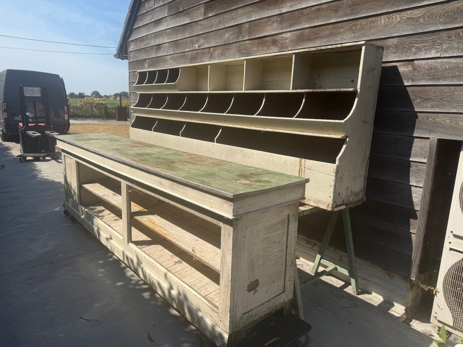 Armoire Grutter avec comptoir
