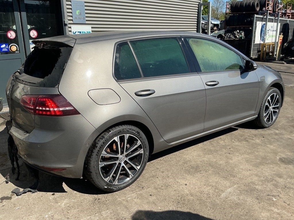 SCHOKBREKER RECHTS ACHTER Golf VII (AUA) (|5Q0513029DP|), Auto-onderdelen, Ophanging en Onderstel, Volkswagen, Gebruikt