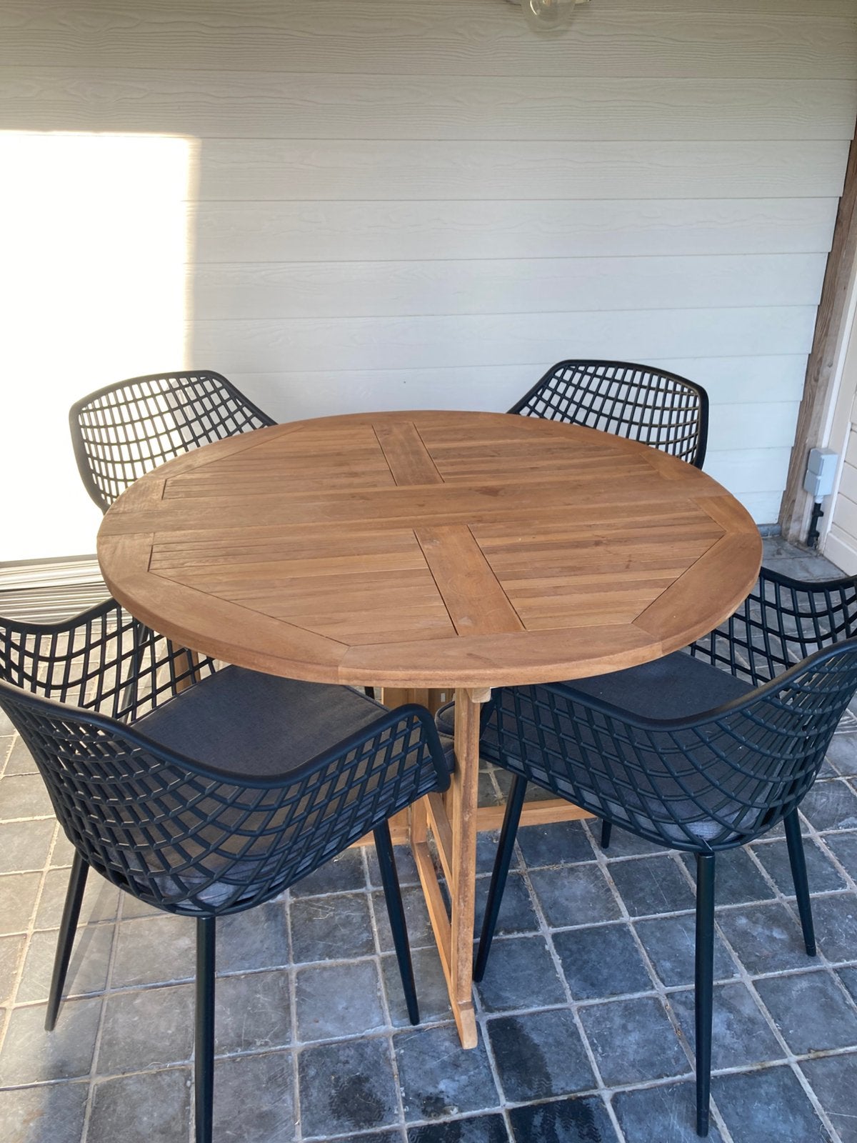 Tuintafel met 4 stoelen, Tuin en Terras, Ophalen, Zo goed als nieuw