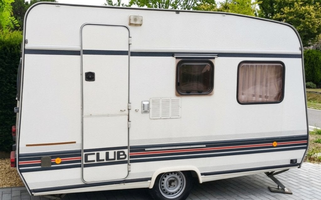 caravan Bürstner Club, 2 aparte bedden, Particulier, Bürstner, 500 - 750 kg