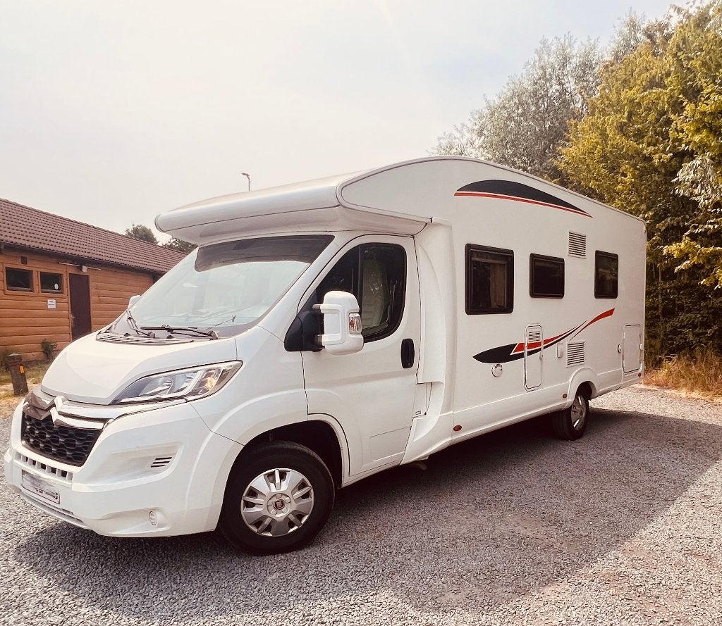 Giottiline Mobilhome te koop., Caravanes & Camping, Camping-cars, Particulier, jusqu'à 6, Semi-intégral, Fiat, Fiat, Diesel, Demi-siège de train