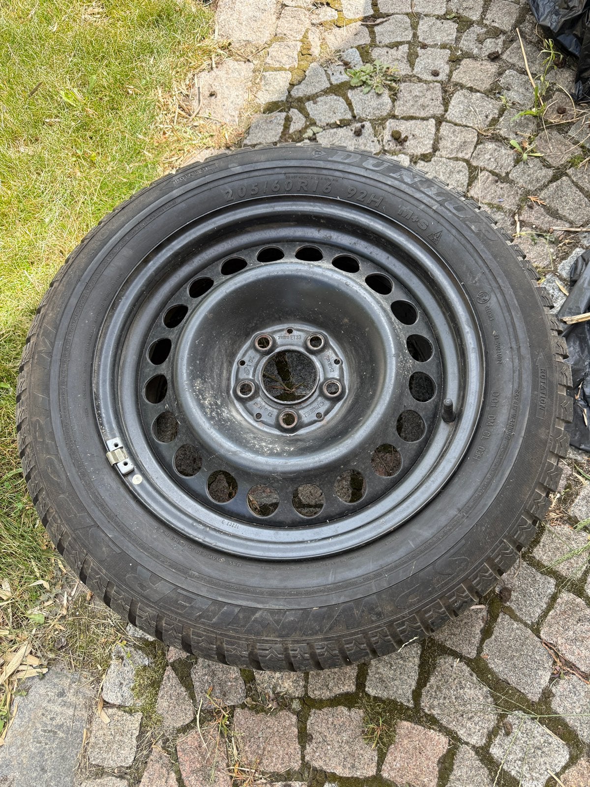 Nieuwe stalen velg met band, Ophalen