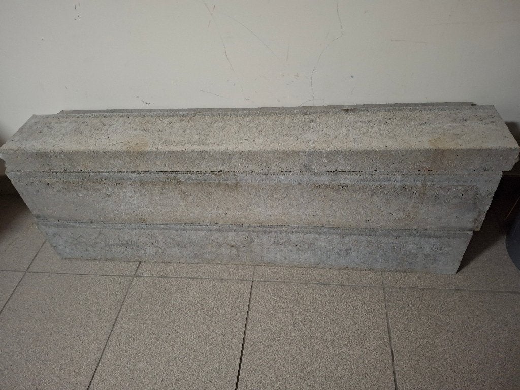 Boordstenen in beton 11 stuks, Ophalen, Nieuw