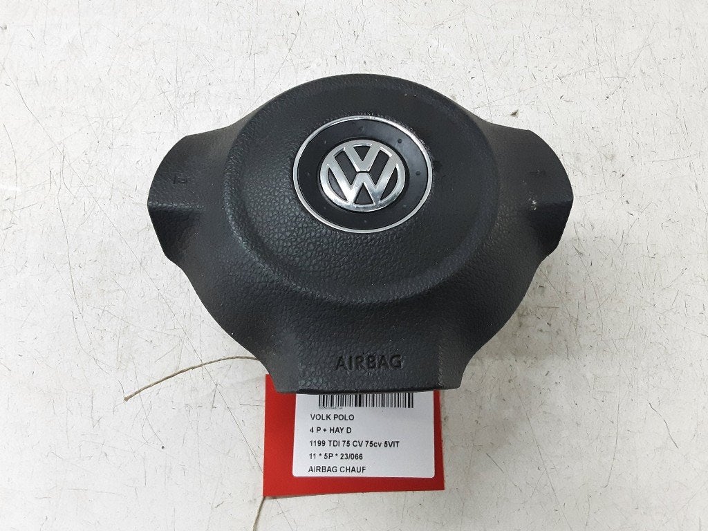 AIRBAG VOLANT Volkswagen Polo V (6R) (6R0880201G), Volkswagen, Mevr. I. Hauben, Utilisé, Rue de l'Espoir 34 34
4030  GRIVEGNÉE, BE