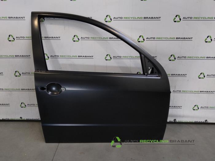 Portière 4portes avant droite d'un Skoda Fabia, -, 3 mois de garantie, Utilisé, Porte