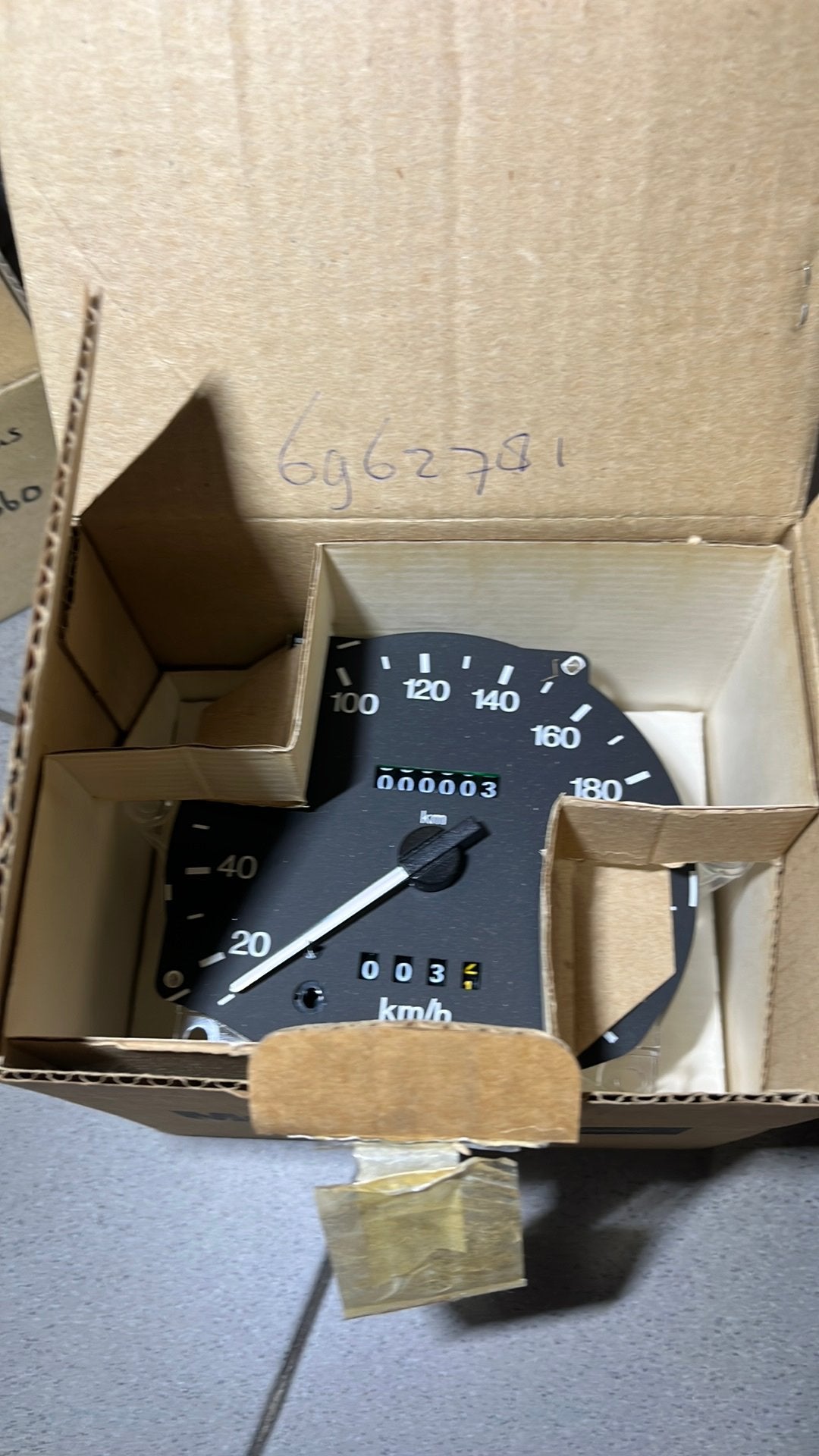 Ford kilometerteller / snelheidsmeter., Ophalen of Verzenden, Ford