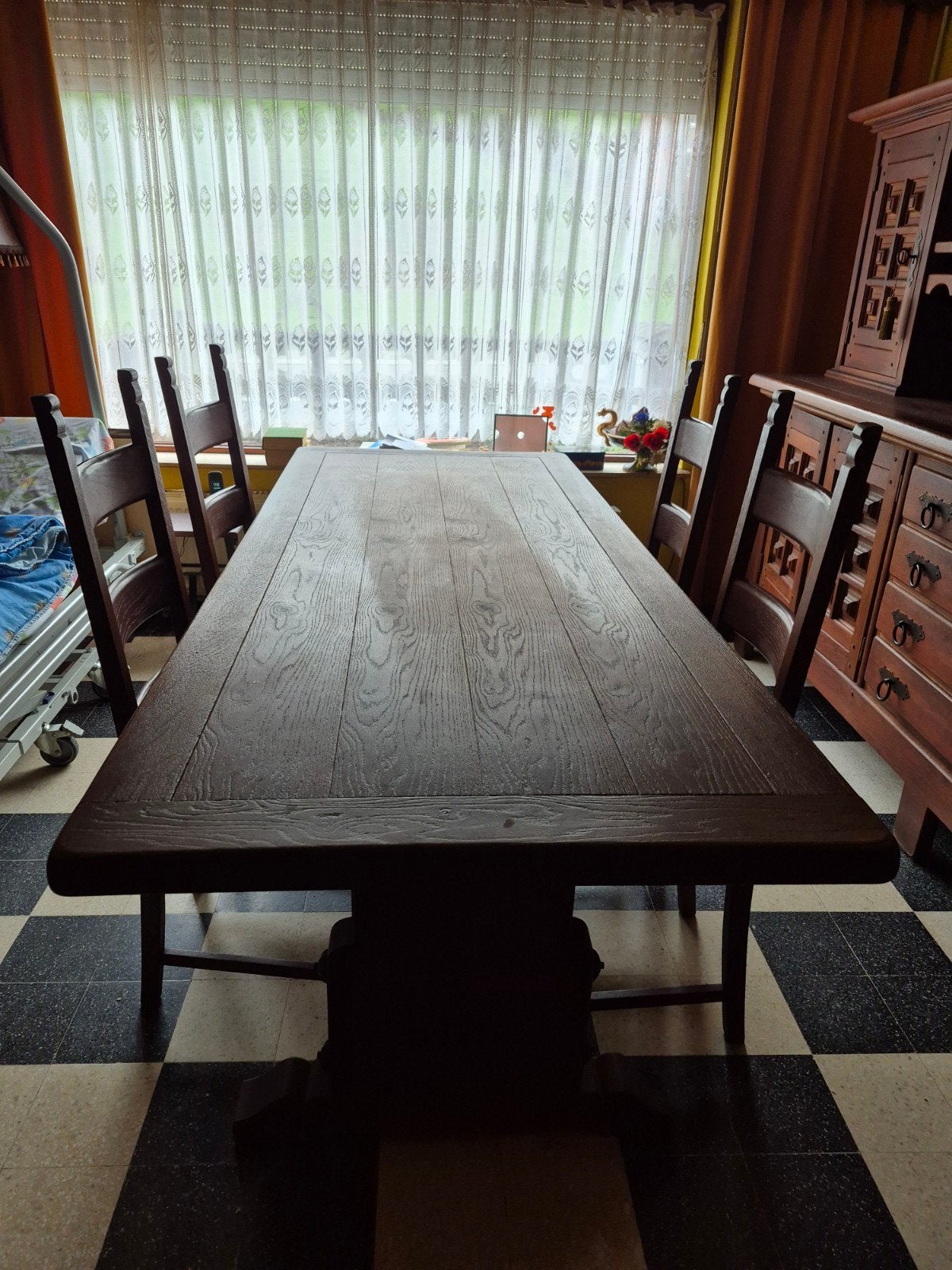 Table de salle à manger en chêne massif et 6 chaises en velo, Maison & Meubles, Tables | Tables à manger, Chêne