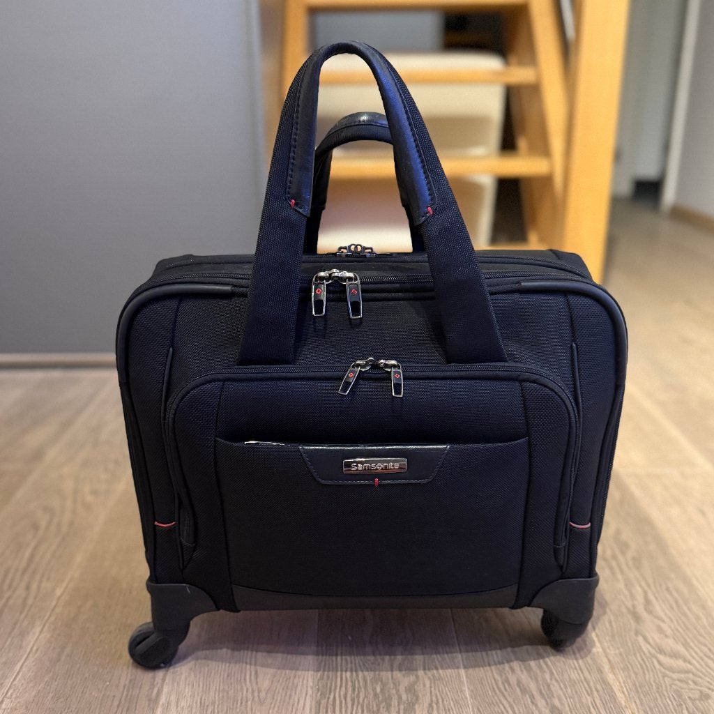 Samsonite Pro-DLX 4 Pilot-hoesje, Tabletvak, Gebruikt, 15 inch, Trolleytas