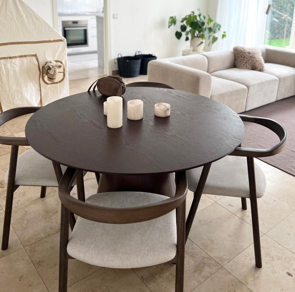 Eettafel uiterste nieuwstaat !, Huis en Inrichting, Tafels | Eettafels, Ophalen, Nieuw, Rond, 100 tot 150 cm