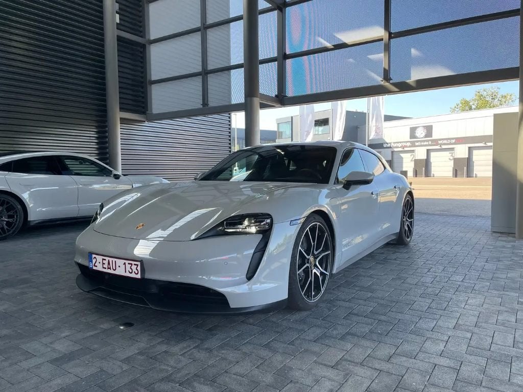 Porsche Taycan Sport Tourismo, Autos, Achat, 4 portes, Automatique, Particulier