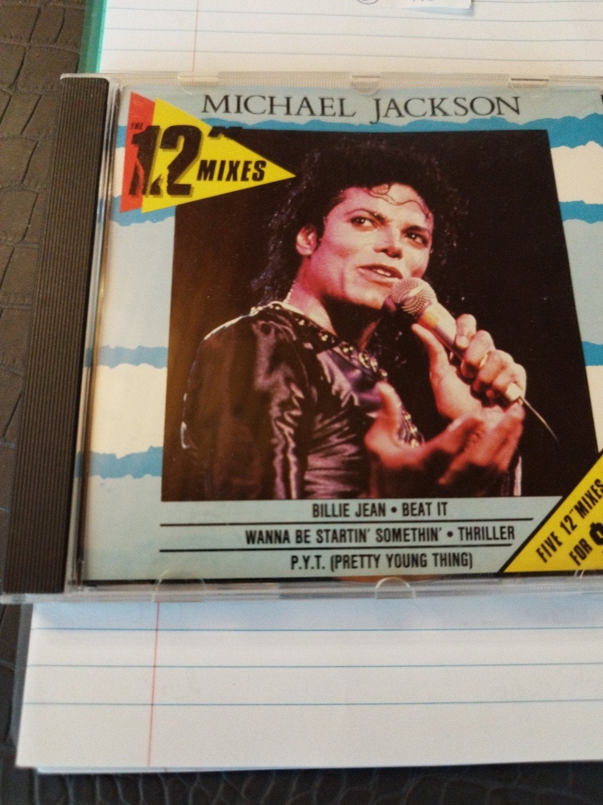 Michael Jackson cd 12 mixes, Enlèvement