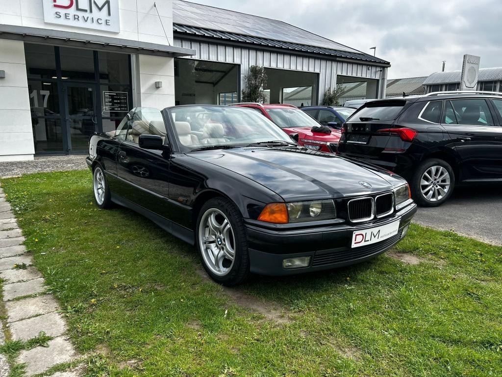 BMW 320i cabriolet, foto 7