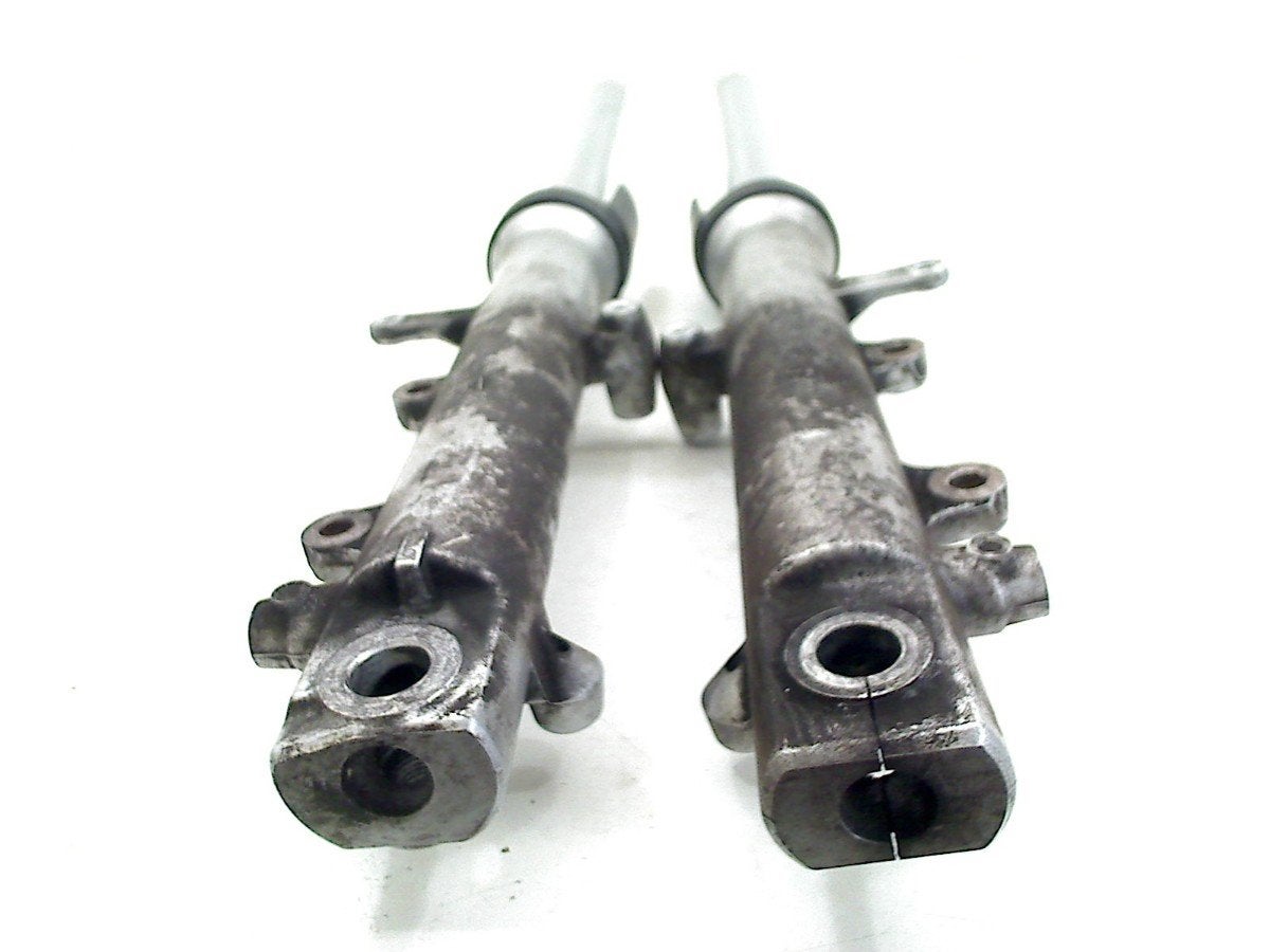 FOURCHE AVANT COMPLET Yamaha, Yamaha Motor Europe N.V., Utilisé, Customersupport@yamaha-motor.co.uk, Koolhovenlaan 101
1119 NC  Schiphol-Rijk, NL