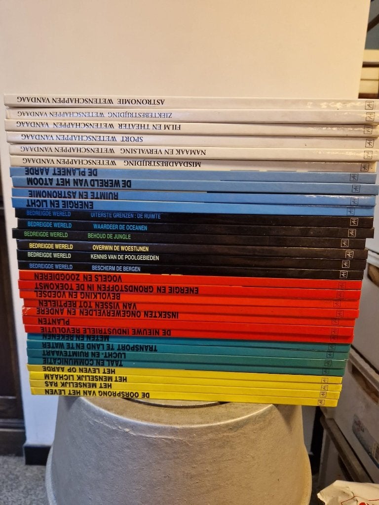 Artis Hostoria boeken, Ophalen of Verzenden, Zo goed als nieuw, Diverse auteurs