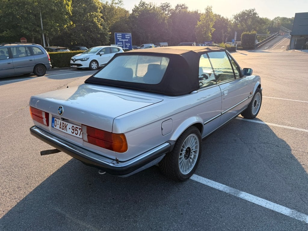 BMW E30 320I CABRIOLET, Cuir, Argent ou Gris, Achat, Cabriolet