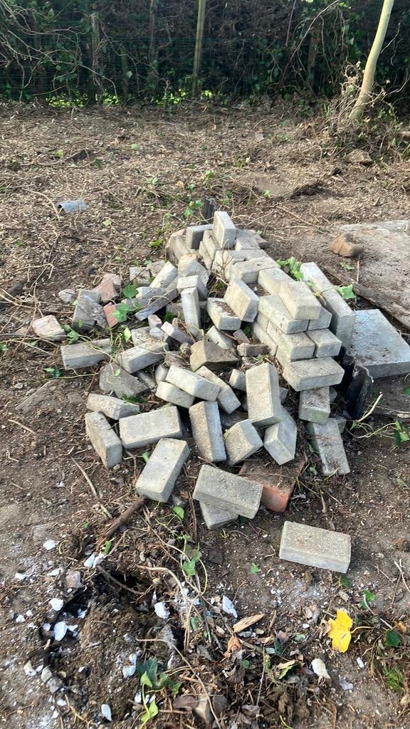 Gratis Klinkers ophalen, Tuin en Terras, Grind, Keien en Split, Ophalen, Zo goed als nieuw