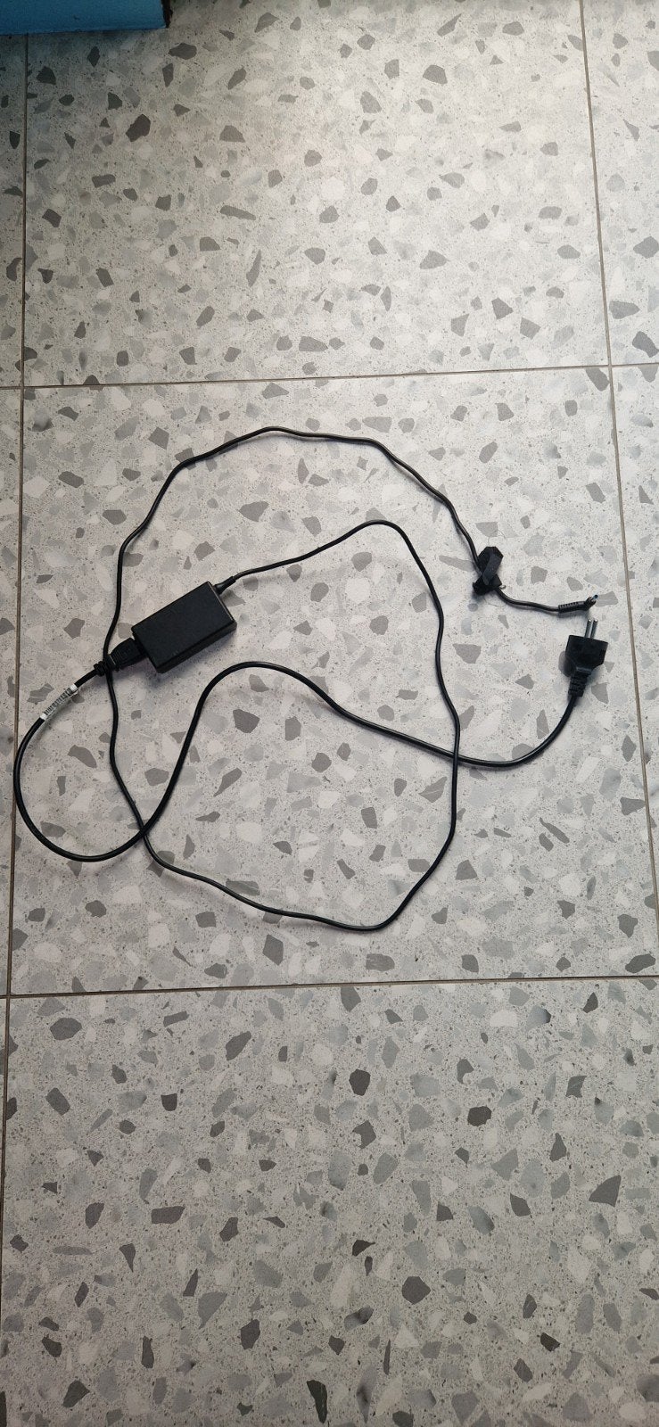 Universele laptop oplader werkt perfect goede staat, Computers en Software, Ophalen