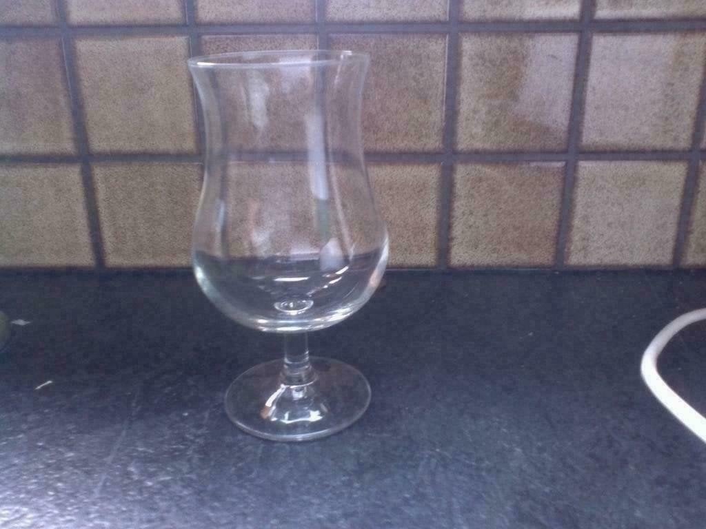 Wijnglazen,bierglazen luminarc première cuvée glazen.
11 stu, Collections, Verres & Petits Verres, Enlèvement, Comme neuf