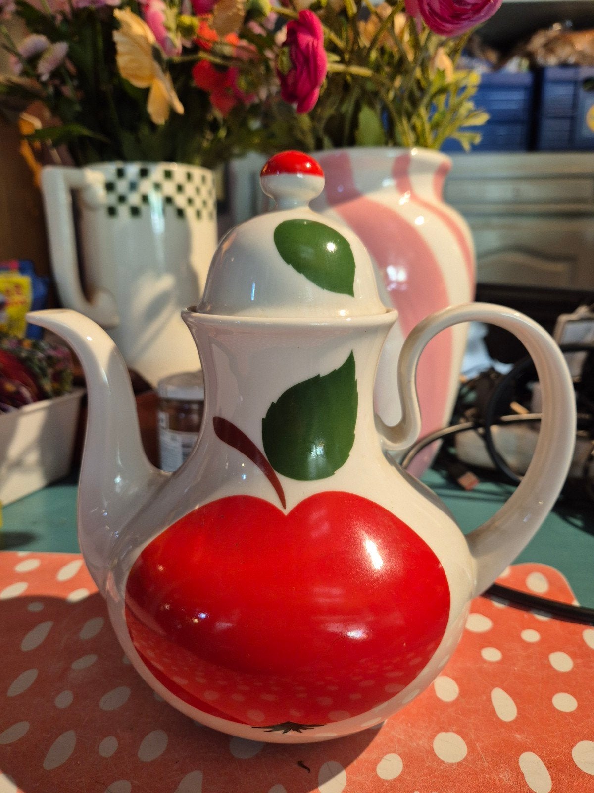 Schattige 70's koffiepot porselein, Huis en Inrichting, Keuken | Servies, Ophalen, Porselein