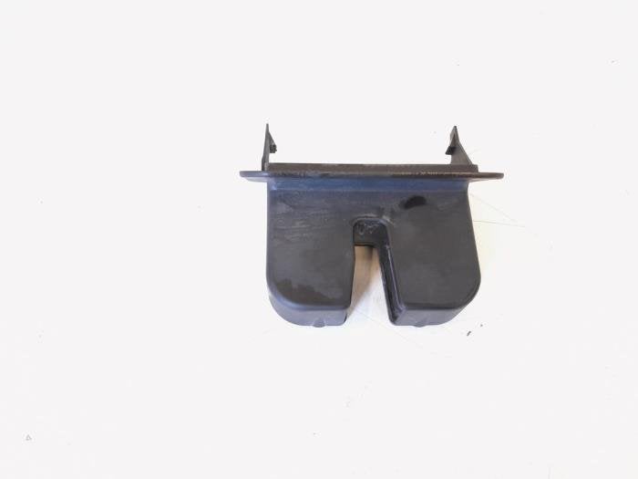 Couverture capteur serrure arrière d'un Audi A3, -, 3 mois de garantie, Audi, Utilisé